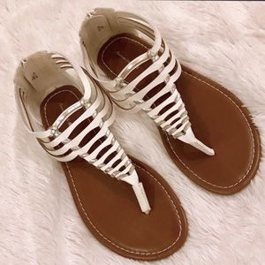 American Eagle 🦅 AE -White Gladiator Sandals NWOT